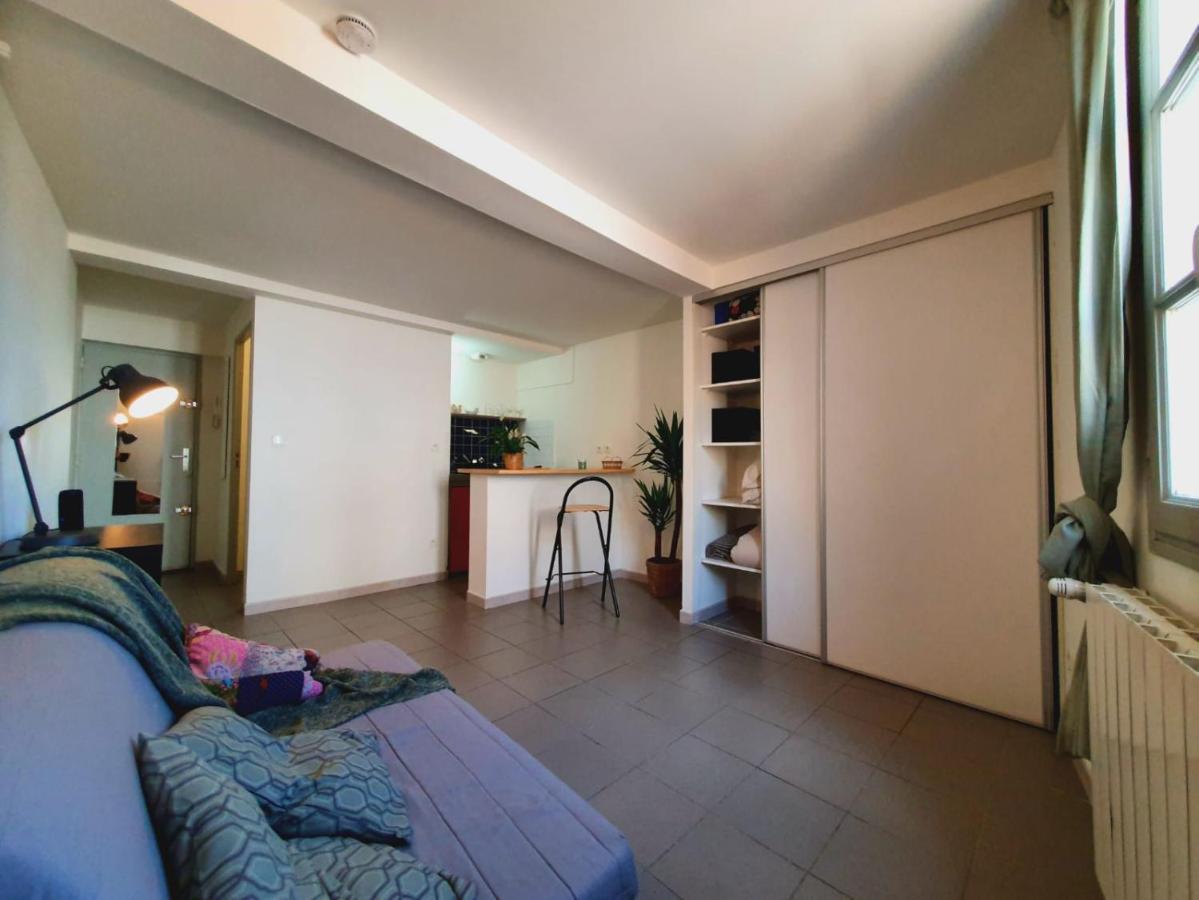 Studio Au Coeur De Montpellier Apartamento Exterior foto