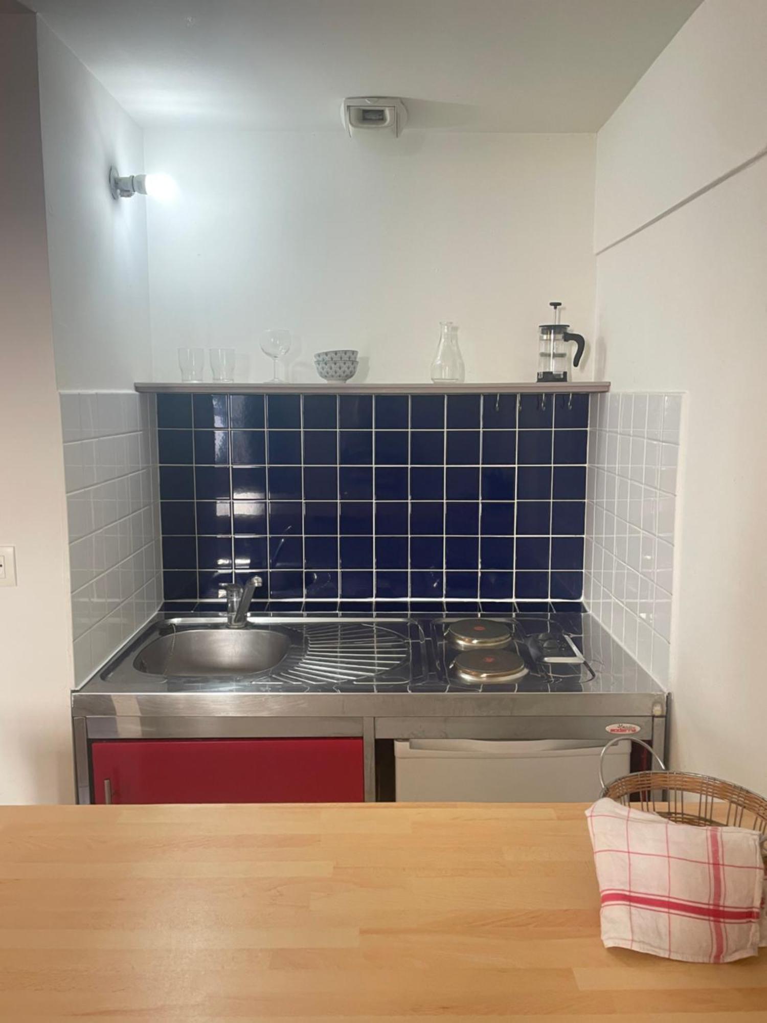 Studio Au Coeur De Montpellier Apartamento Exterior foto